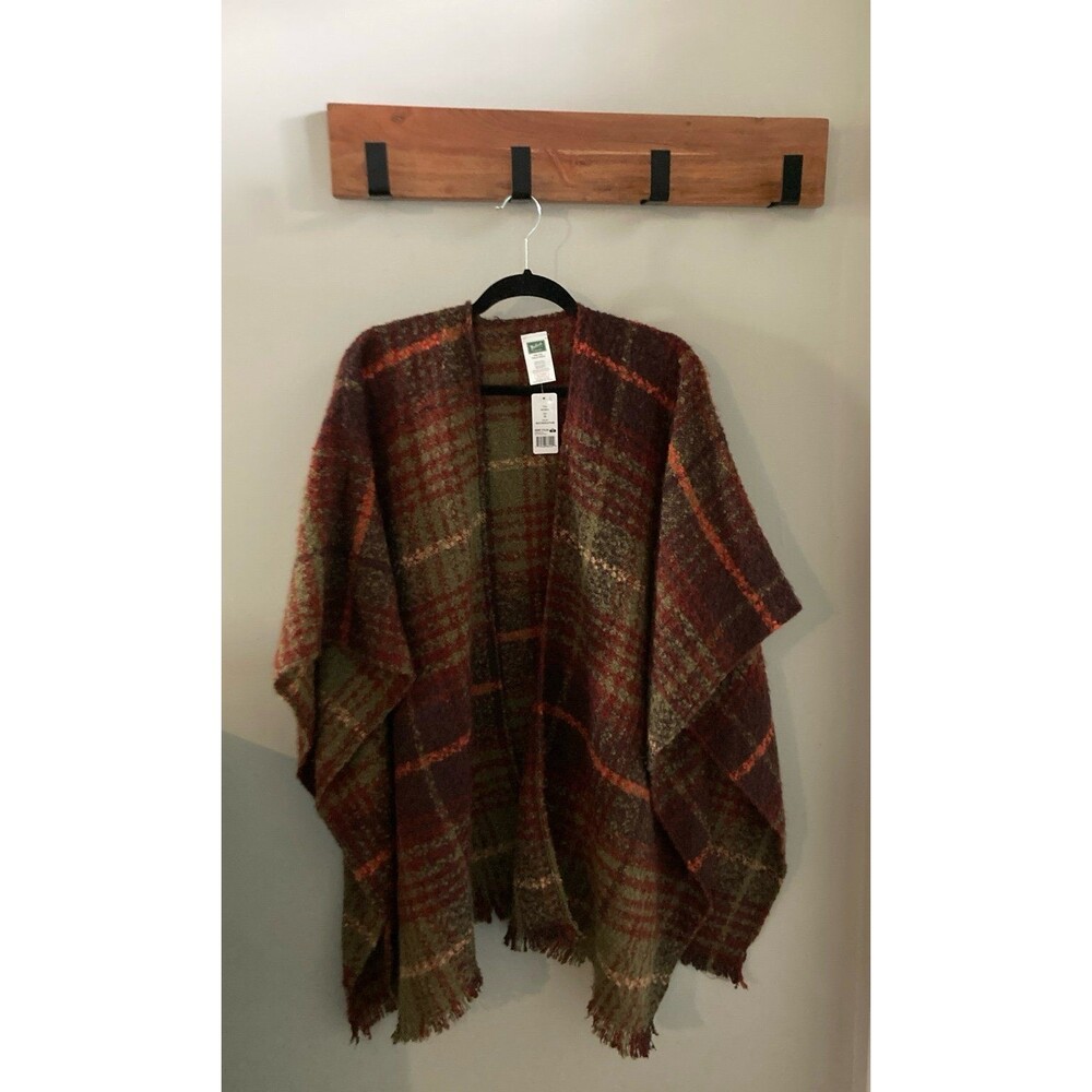 Woolrich Cozy Blanket Wrap Poncho Multi Boucle Plaid NWT - Picture 2 of 7